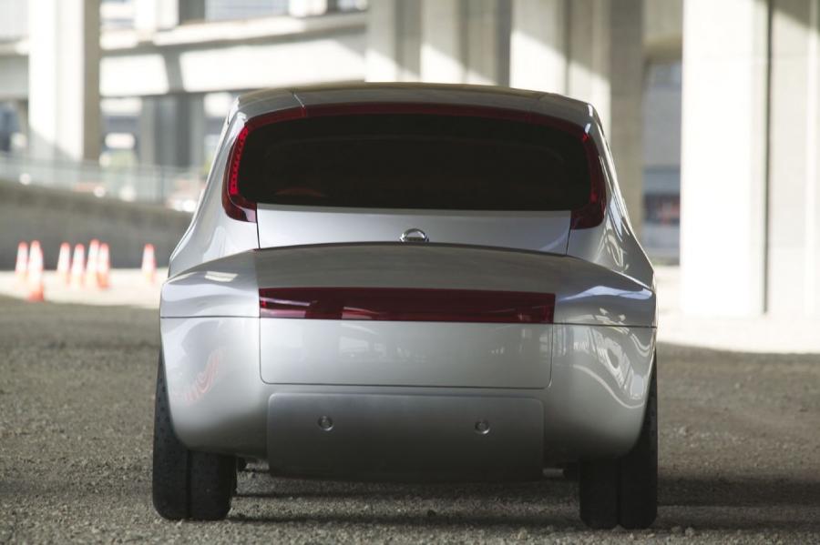  Nissan Actic Concept 2004 года  (фото 29 из 74)